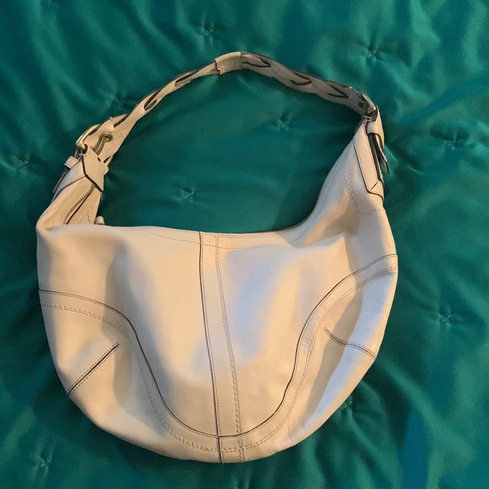 Coach White Shoulder Bag